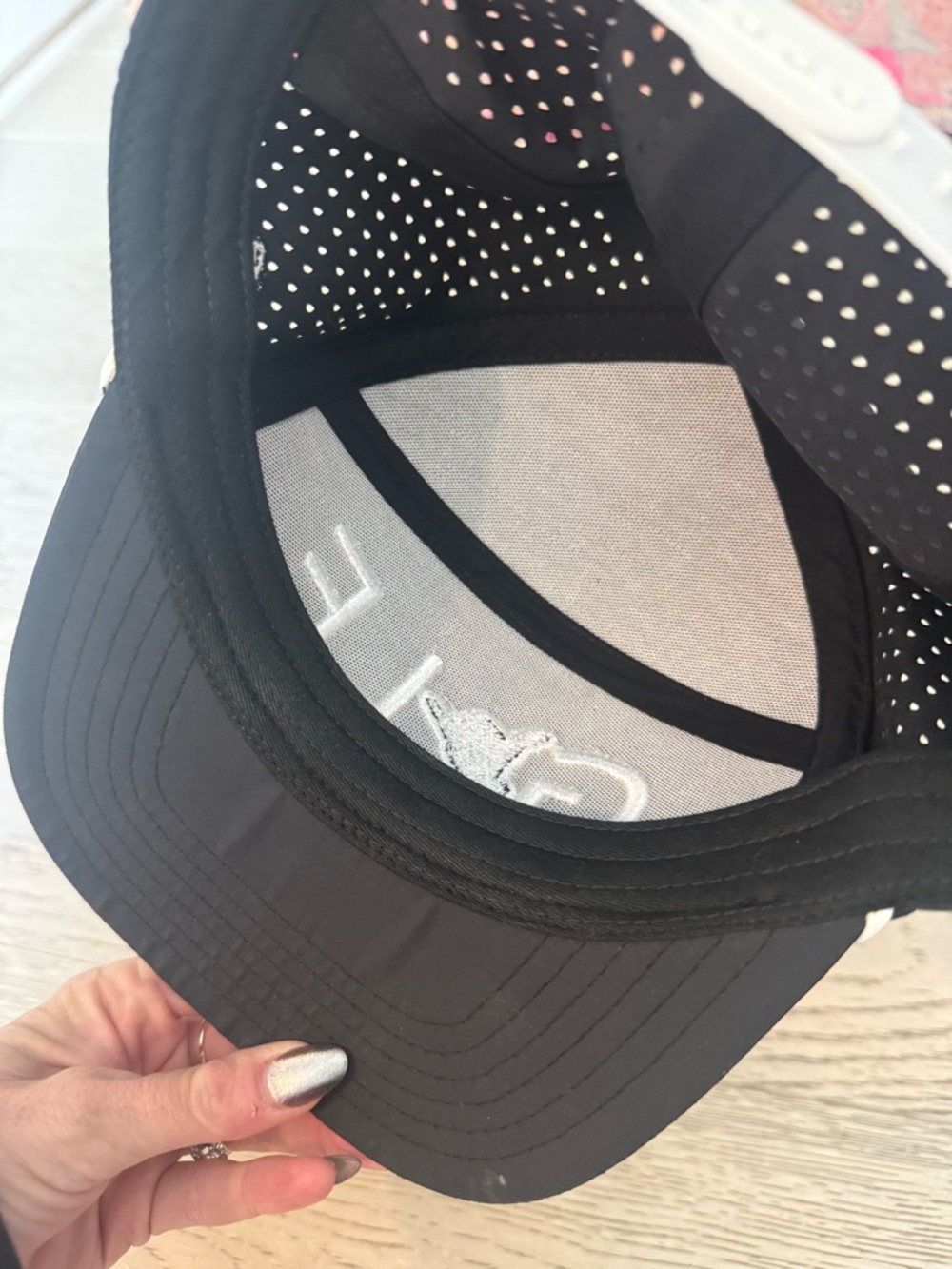 GOLF Black Rope-Trim Performance Baseball Cap - Picture 3 of 3